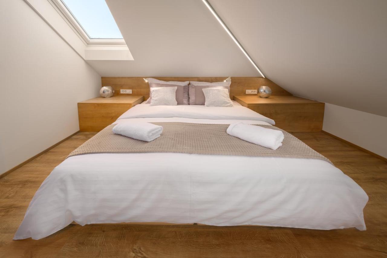 Aparthotel Emona 4*